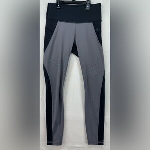 Athleta Sculptek Stealth Trucool 7/8 Tight Leggings Black Gray Size XS